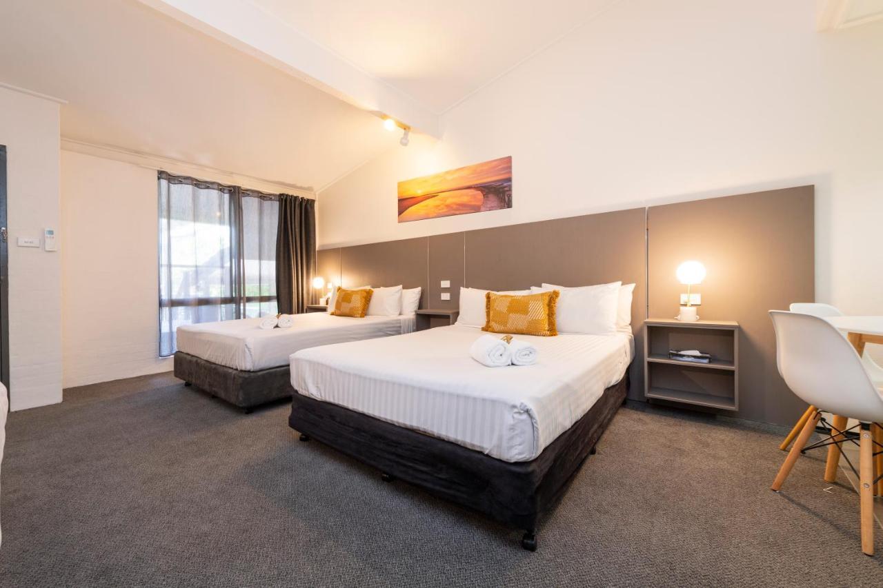 Fern Bay Motel Dış mekan fotoğraf