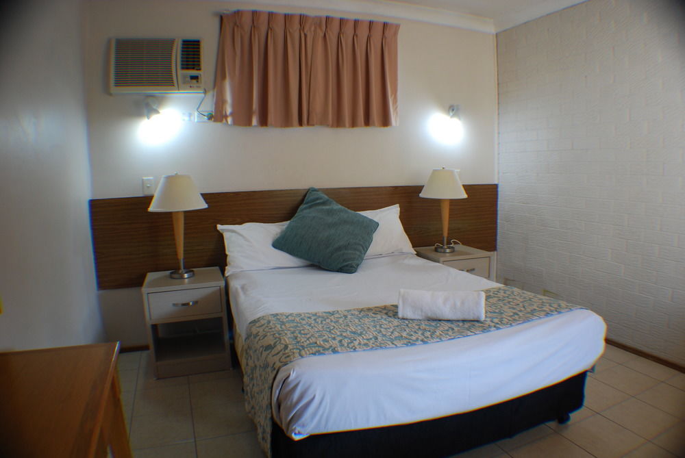 Fern Bay Motel Dış mekan fotoğraf