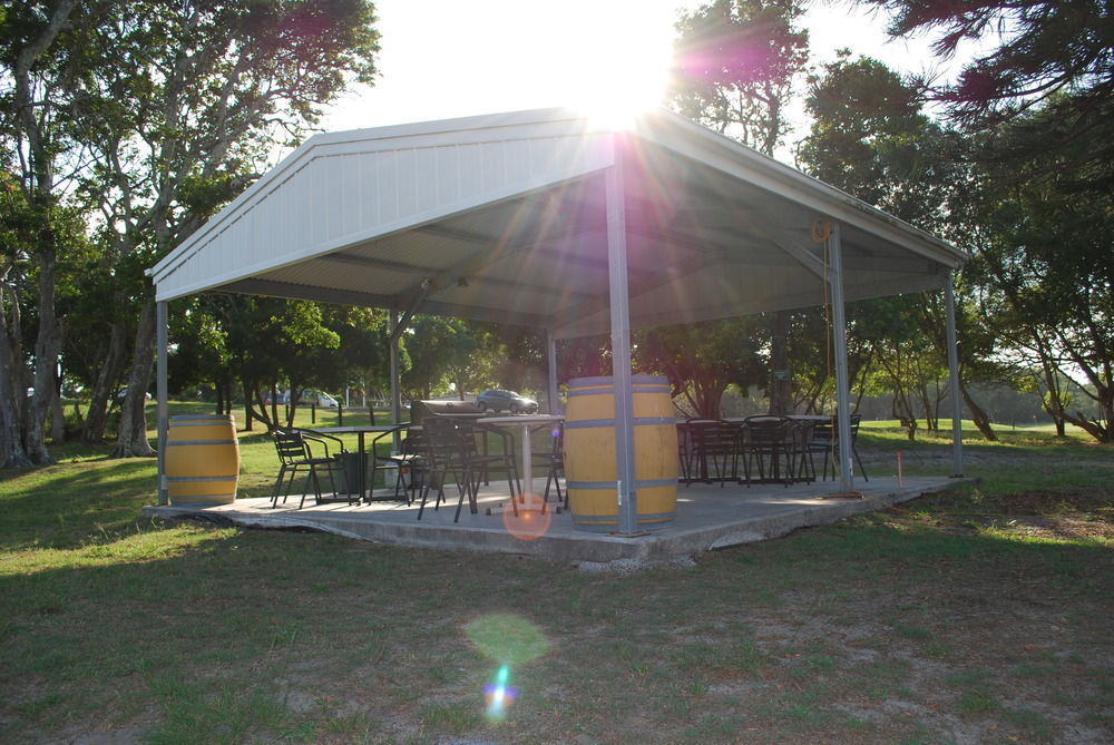 Fern Bay Motel Dış mekan fotoğraf