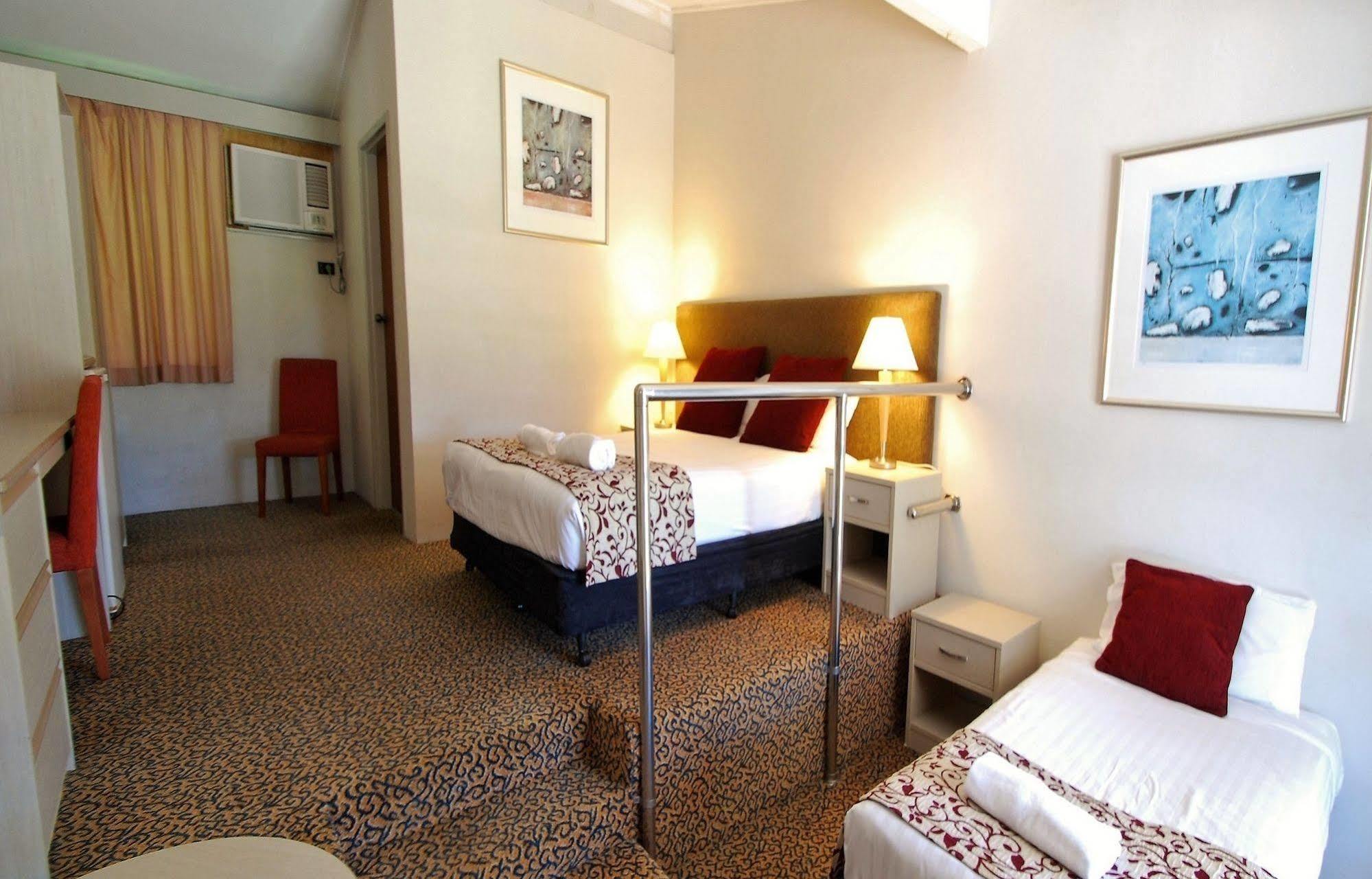 Fern Bay Motel Dış mekan fotoğraf